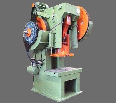 Línea de producción equipada por DINFES